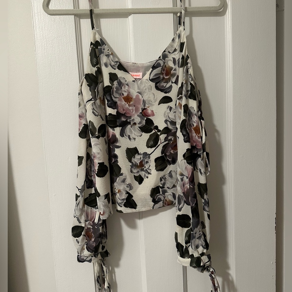 Re:Named Off Shoulder Top